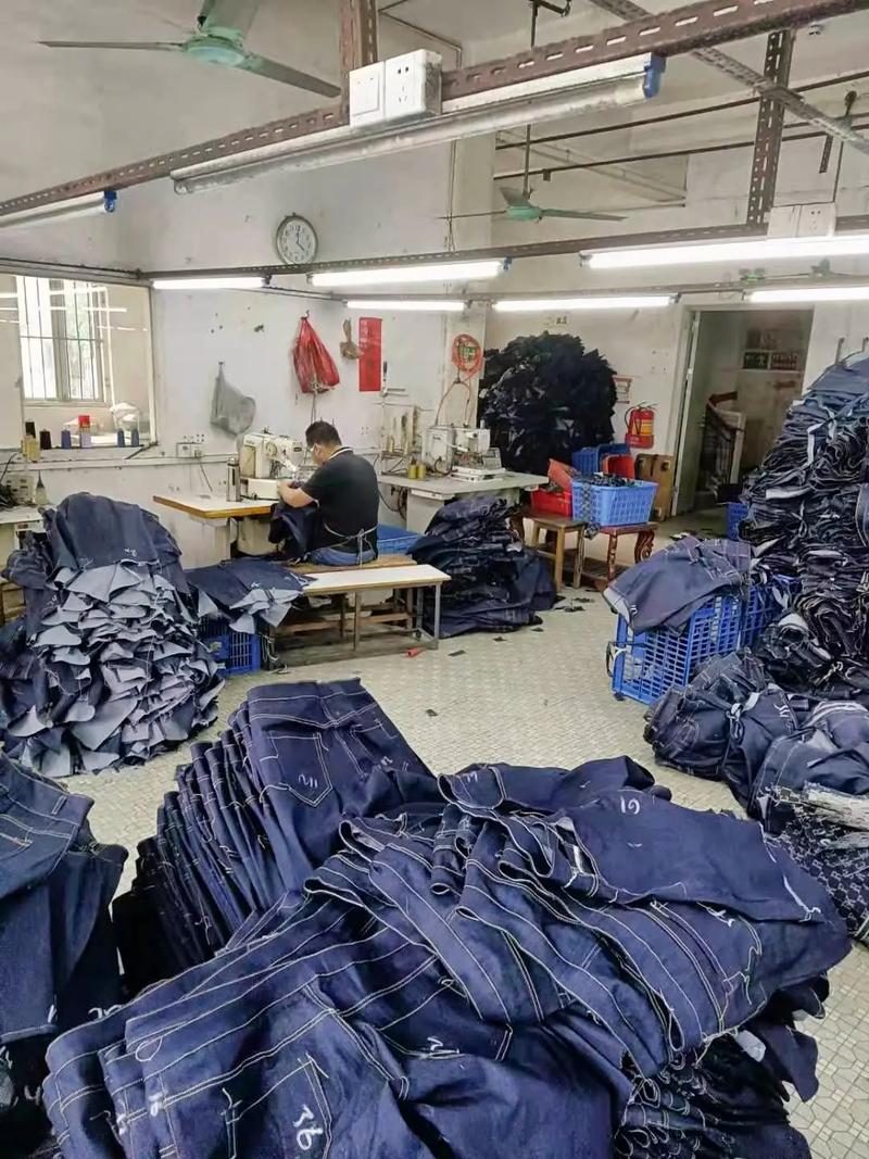 牛仔服裝廠 從生產到零售的產業鏈解析